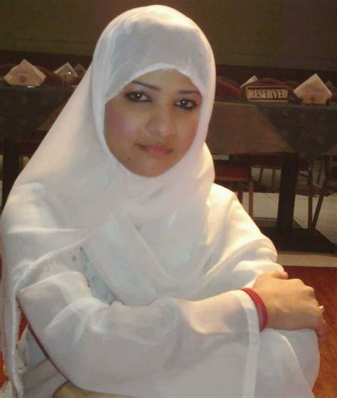 Pretty Nude Muslim Girls With Hijab Pics And Galleries