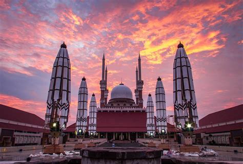 foto foto masjid agung jawa tengah   membuatmu serasa  timur tengah update pengetahuanmu