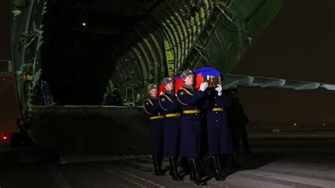 body of downed su 24 pilot back in russia