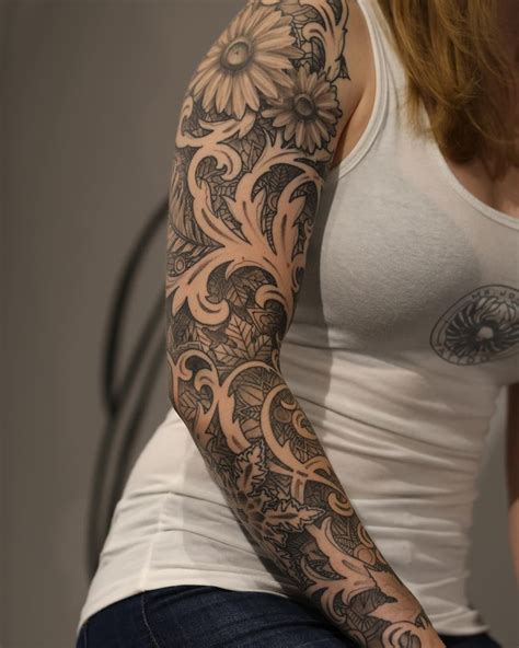 17 Stunning Sleeve Tattoos That Are Prettier Than Clothing Tattoos