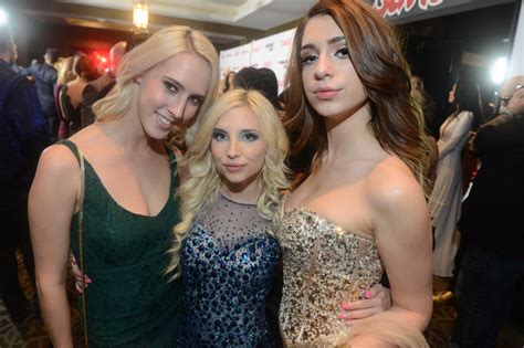 sexy scenes from the 2016 avn awards