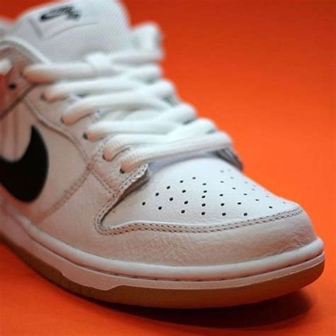 nike sbs orange label delivers dunk   white sneaker freaker