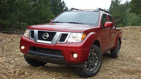 nissan frontier pro   road review
