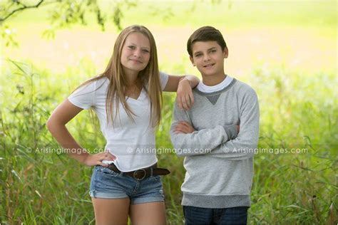 35 best senior portraits teen siblings images on pinterest senior picture poses senior