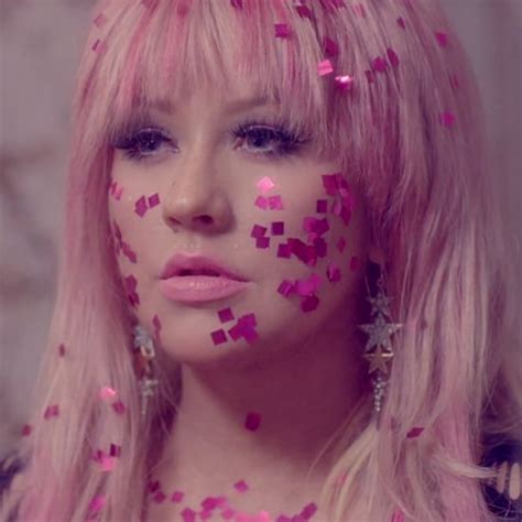 Christina Aguilera S Your Body Hair And Makeup Look Popsugar Beauty