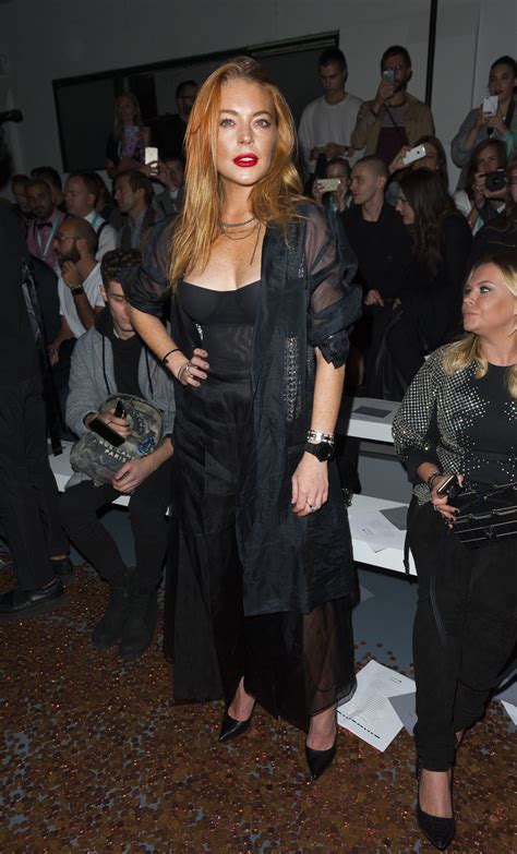Lindsay Lohan Nipslip Pics The Fappening 2014 2020