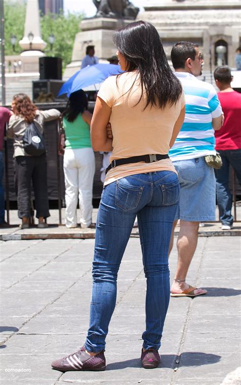 sexy girls on the street girls in jeans spandex and leggings tight dresses mexicanas con
