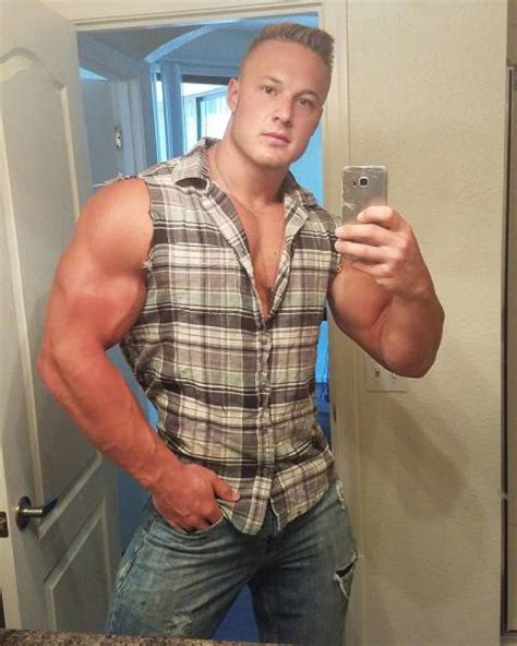 he turned from a skinny teen into a heap of muscles thanks to support from his wife 15 pics