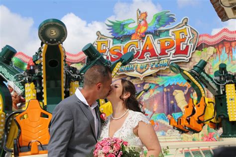 premiere paar heiratet auf einem fahrgeschaeft auf dem blasheimer markt