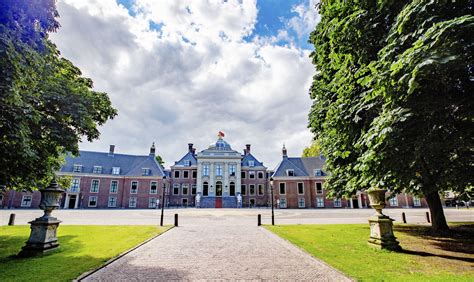 palace huis ten bosch  hague page   royal forums