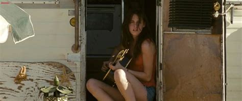 Nude Video Celebs Kristen Stewart Sexy Into The Wild 2007