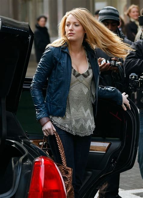 on the move blake lively s best gossip girl style