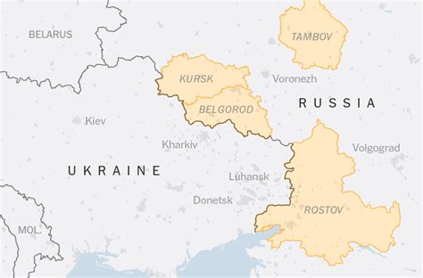 Russian Troops Mass At Border With Ukraine The New York Times