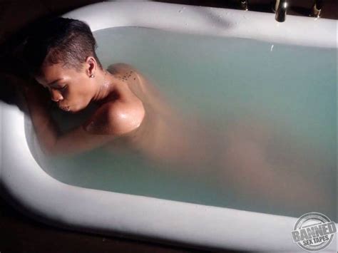 rihanna nude photos and videos at banned sex tapes