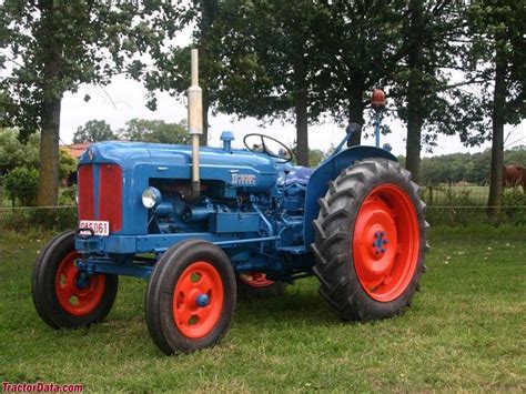 tractordatacom fordson ea  major tractor  information