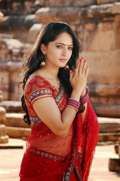 actress hd gallery hd actress gallery anushka shetty cuty saree picture gallery