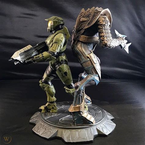 Halo 3 Master Chief And Arbiter Statue By Weta Xbox 360 Rare Bungie Not