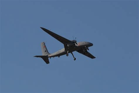 turkish ukrainian combat drone    flight