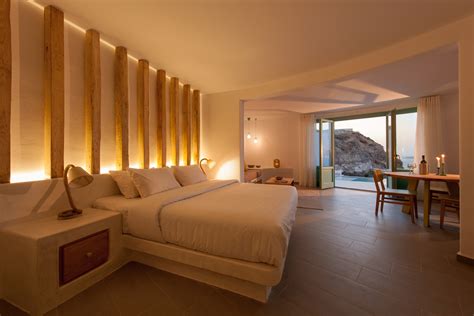 neptune luxury spa suites santorini suites  private pools  spa