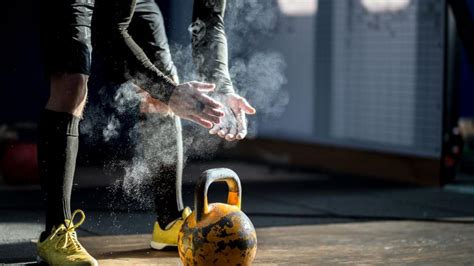 the 15 most dangerous kettlebell mistakes you re making in the gym men s fitness