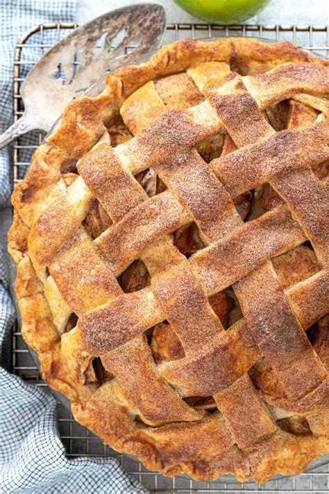 How To Make A Lattice Pie Crust Jessica Gavin