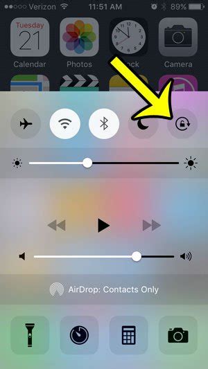 Iphone Arrow Next To Battery Icon At