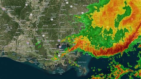 hour  hour radar thunderstorms sweep  southeast louisiana