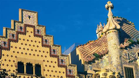 barcelona holidays find cheap  packages  expedia