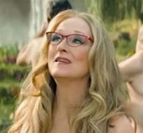 Meryl Streeps Cheeky Nude Movie Scene Leonardo Dicaprio Didnt Want
