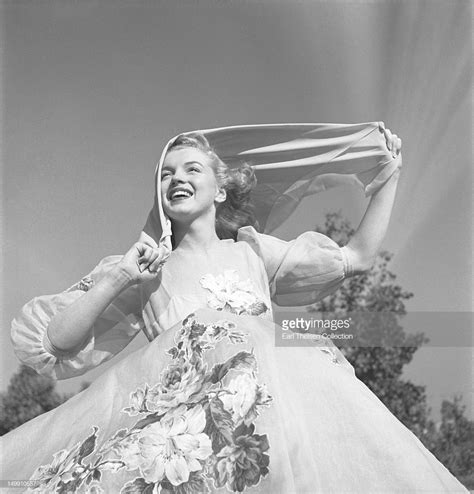News Photo Newly Signed 20th Century Fox Contract Girl Marilyn