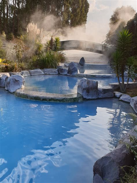 wairakei terraces  thermal spa hot springs  nz