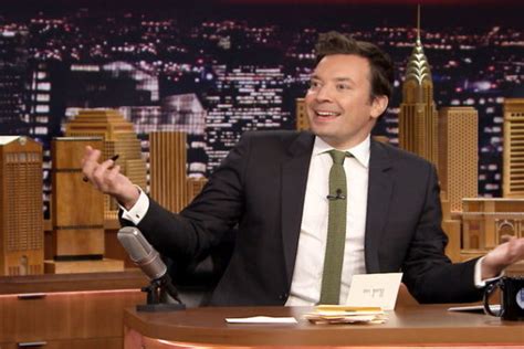 Watch Jimmy Fallon Write Thank You Notes On Friday July