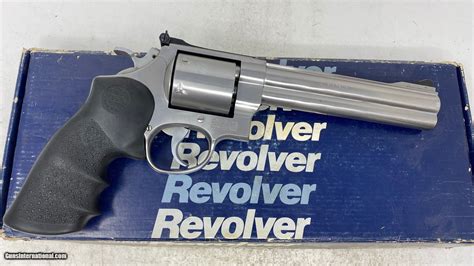smith wesson model    magnum revolver