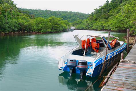 inboard  outboard motor         boat outdoor choose