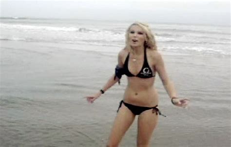 Taylor Swift Shows Bikini Body In Home Video Clips For I