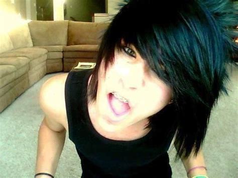 26 best images about guys xd on pinterest songs music videos and andy biersack