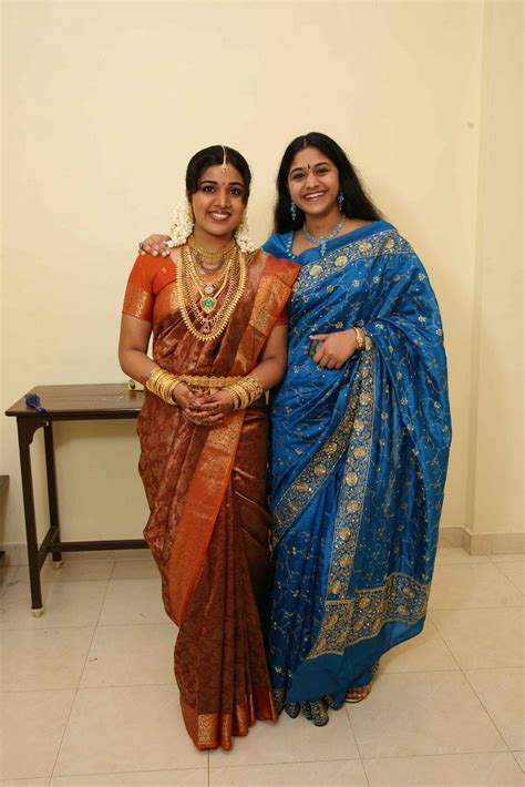 real life mallu girls click pictures to enlarge
