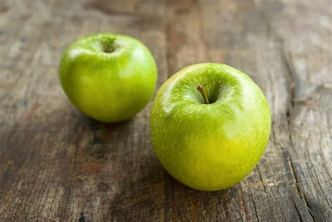 This Is The Best Kind Of Apple To Eat For Weight Loss Mindbodygreen
