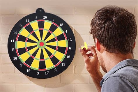 throw darts accurately  improve  game