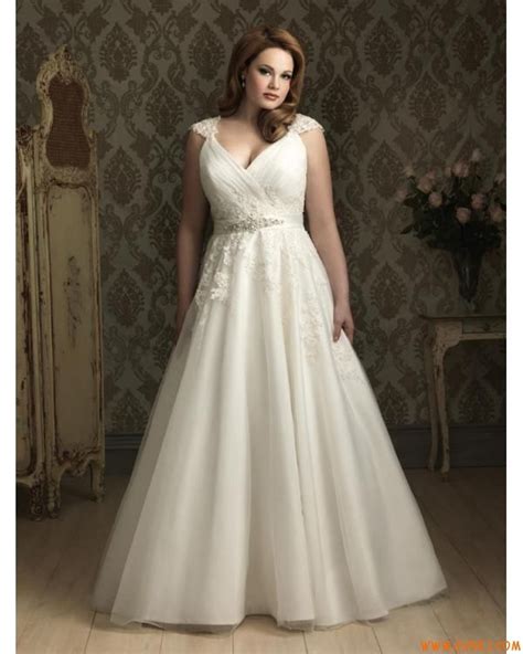 i do take two second wedding dress for plus size bride