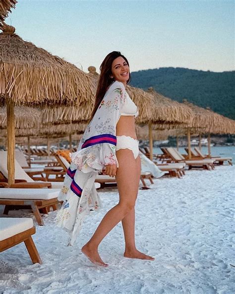 shama sikander shares hottest throwback photos of 2020 which one is