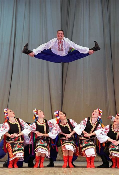 hopak ukrainian folk dance folk dance russian folk