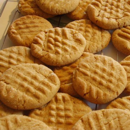 peanut butter cookies  easy recipe
