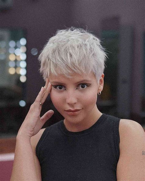 been looking for the perfect very short hairstyles that women are