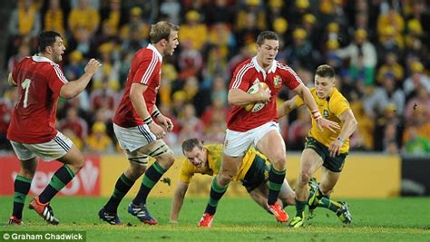 lions 2013 kurtley beale s slip was bad luck says jonathan sexton daily mail online