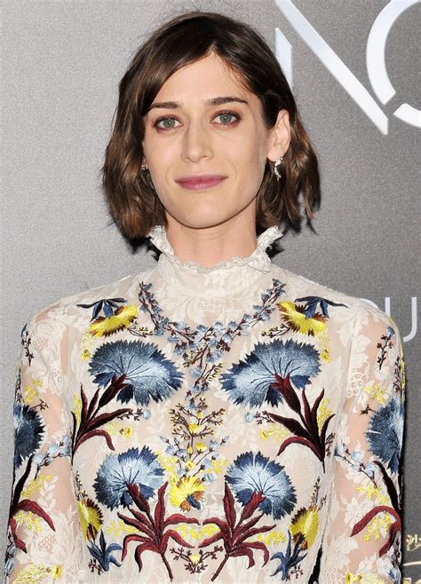 Lizzy Caplan At Now You See Me 2 Premiere In New York 06