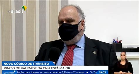 ferraz and souza advogados associados entrevista À tv brasil