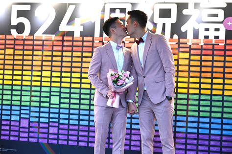 taiwan gay marriage asia s first legally recognized same