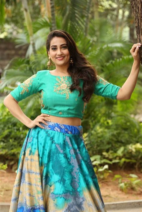 telugu tv anchor manjusha in green lehenga choli actress album