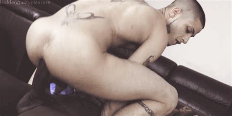 Innterracial gay sex